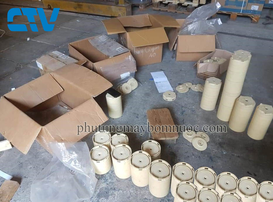 Buồng máy bơm nước trục đứng Pentax Uy tín, Chính hãng