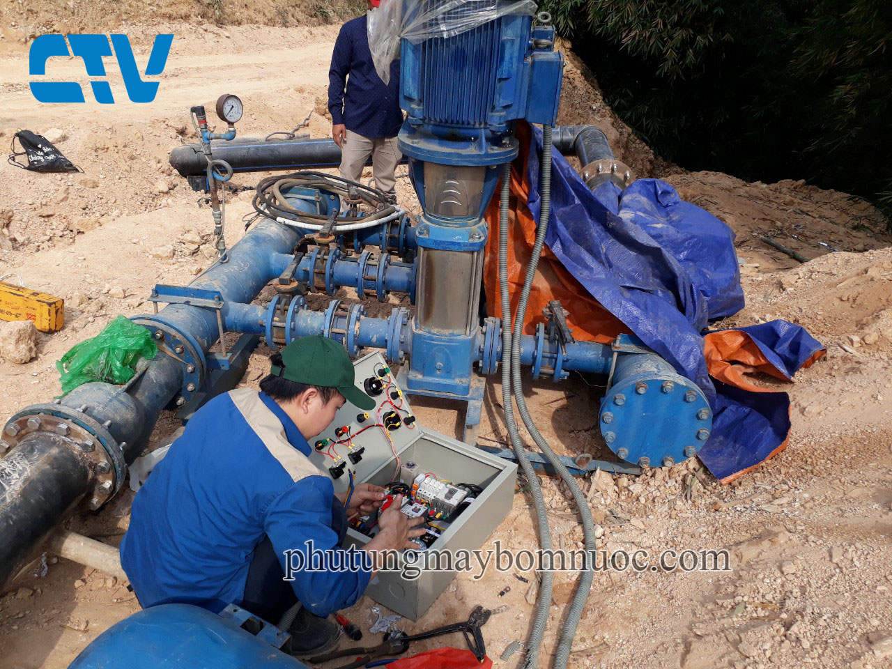 Thiết kế, lắp đặt tủ điện cho hệ thống máy bơm trục đứng